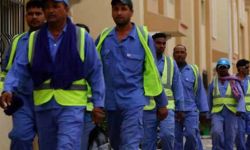 العمل تمنع استقدام العمالة مؤقتاً من 5 دول بينها سوريا وباكستان